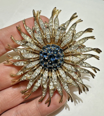 Trifari alfred sale philippe brooch
