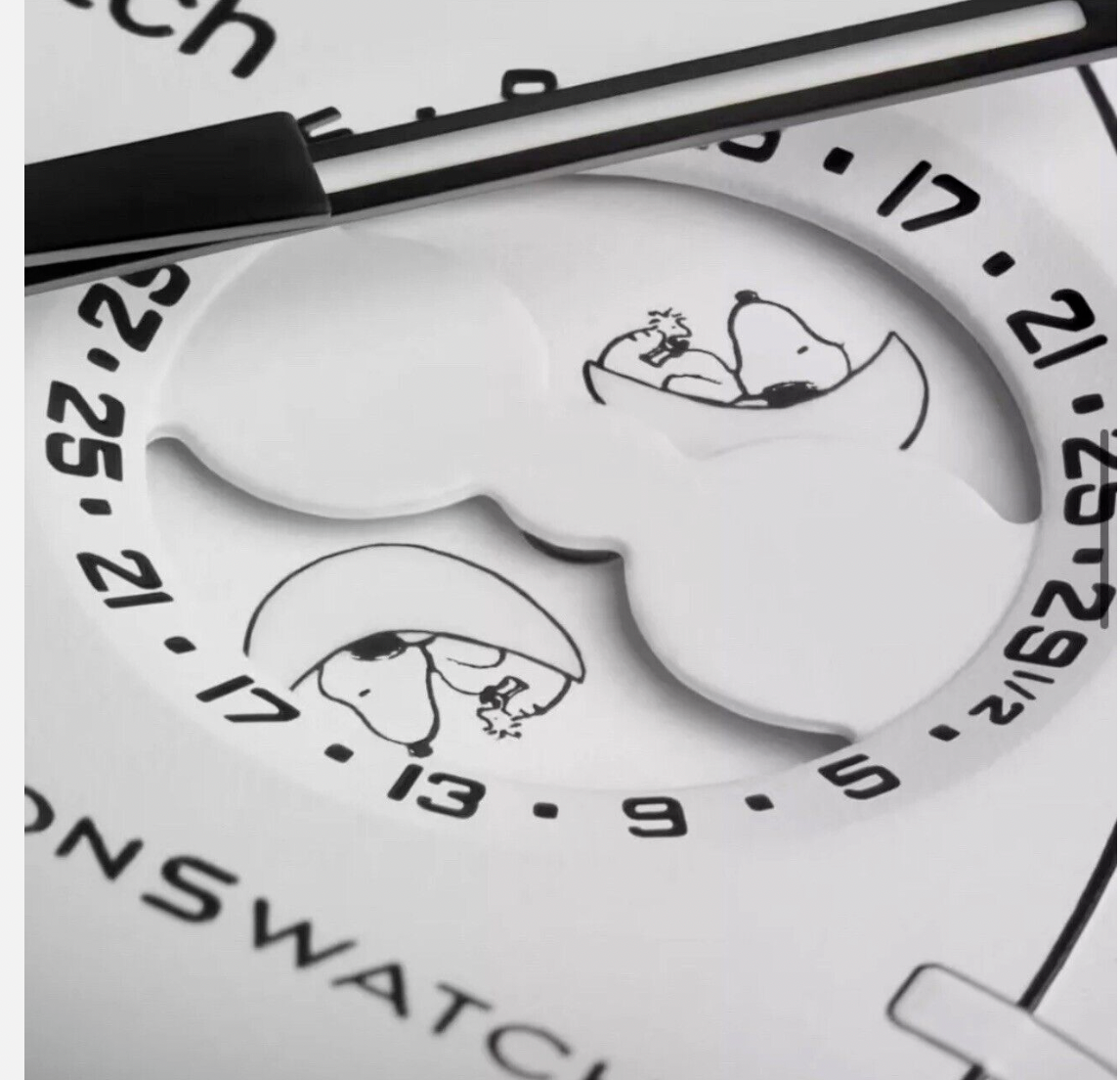 Pre-owned Swatch X Omega Mission To The Moonphase Snoopy Bioceramic Watch
