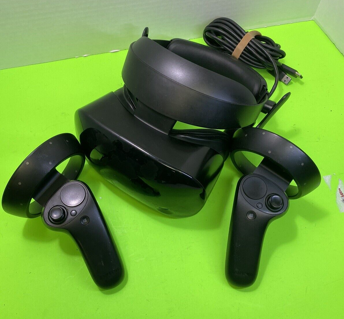 Samsung XE800ZAA HMD Odyssey Windows Mixed Reality Headset