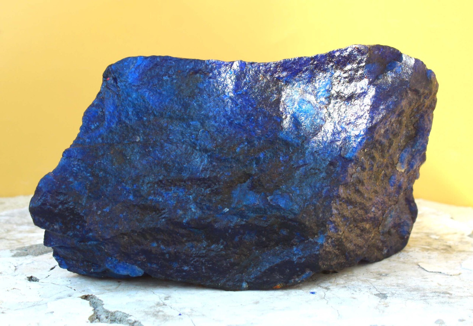 BLUE GIANT 1〜10, SUPREME 1〜11,EXPLORER 1 DYED 5000 Ct/1 kg African Certified Blue Sapphire Huge Rough