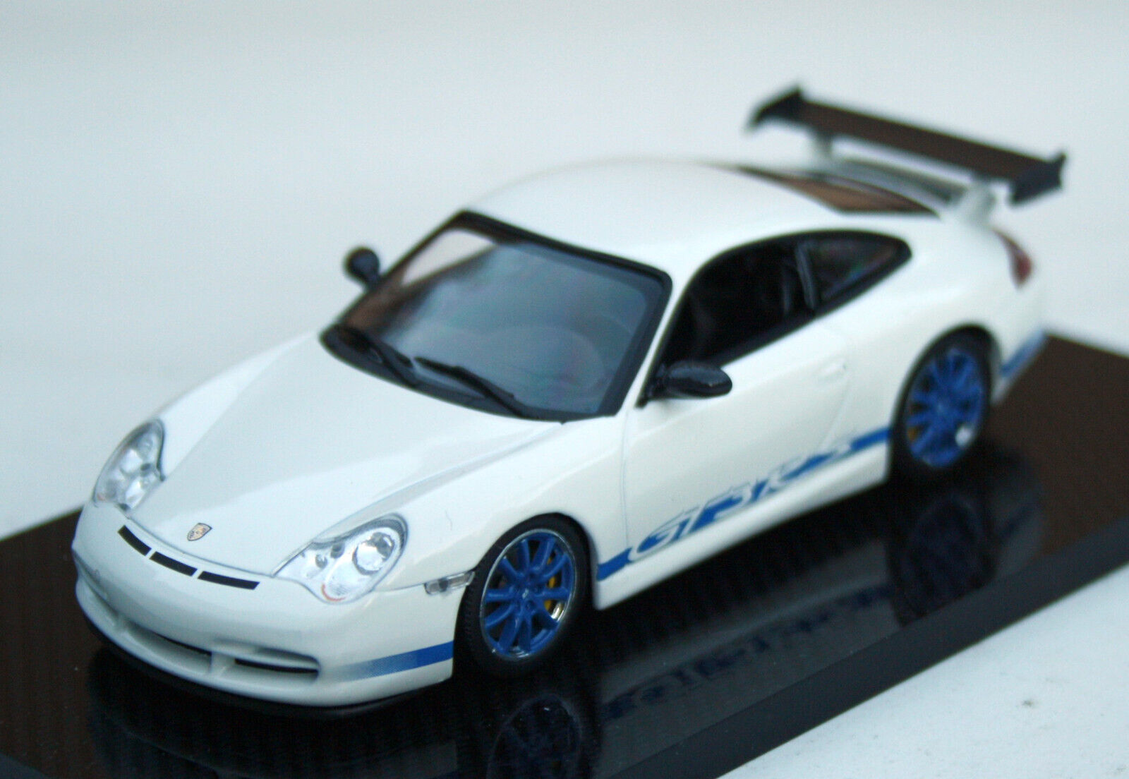 Porsche 911 GT3 RS Typ 996.2 Bj. 2002-2006, White Porsche 911 GT3 RS Typ 996.2 Bj. 2002-2006, White
