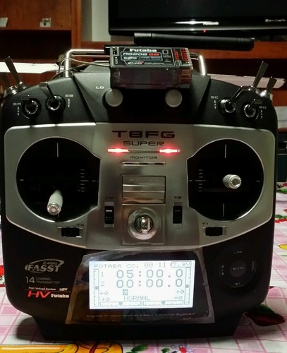 Futaba T8J 送信機 Yahoo!オークション -「フタバt8j」の落札相場・落札価格