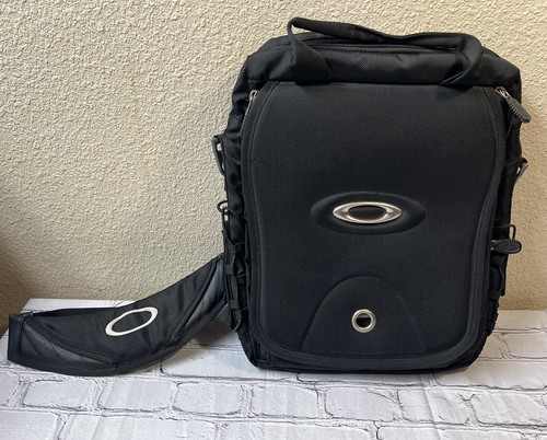 バッグ 00's OAKLEY tactical field gear bag Rare Oakley Tactical Field Gear Sandbag Sling Grey/Black