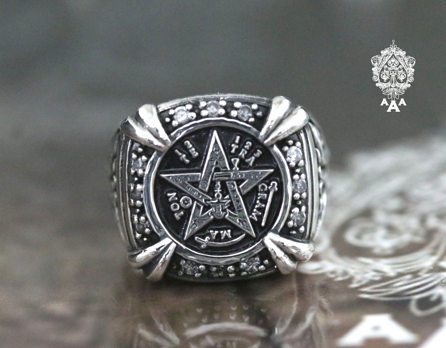 LIKGREAT Tetragrammaton Ring Pentacle Star Pentagram Ring