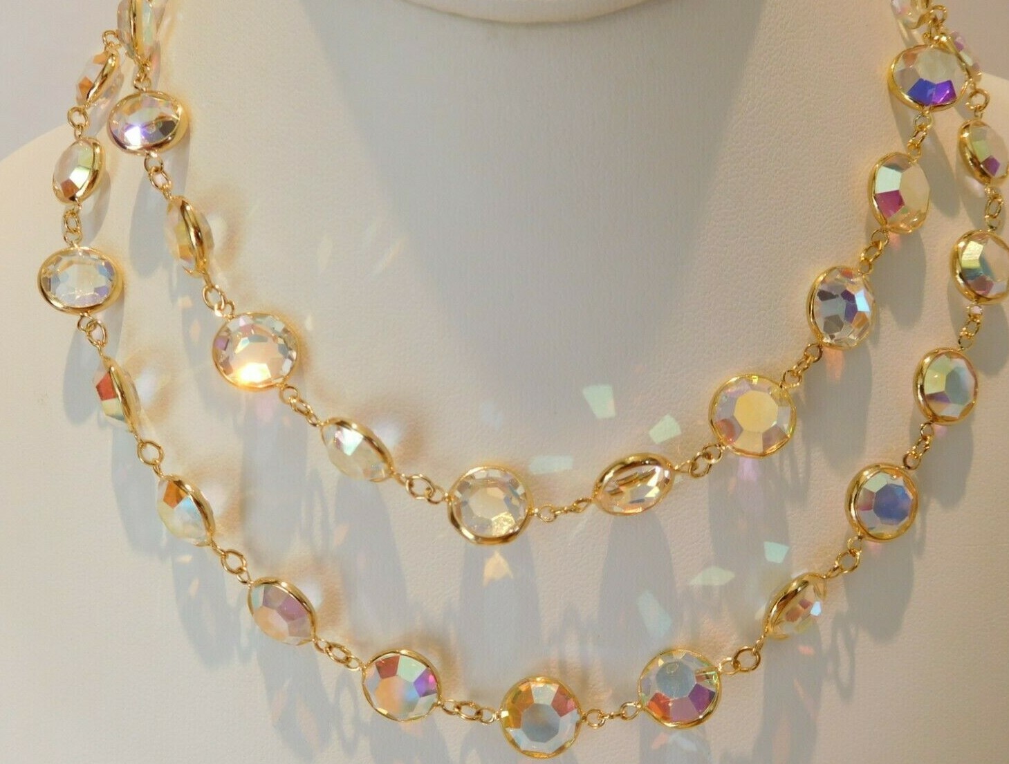 スワロフスキー　no11 Signed Swarovski Bezel Necklace 11mm Crystals 36