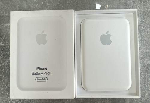 OFFICIAL GENUINE APPLE MAGSAFE BATTERY PACK IPHONE 12 /13