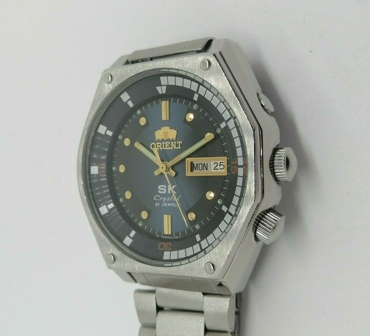 Détails sur Homme Bracelet Montre Orient SK Crystal Japon AUTOMATIQUE 21 jewels Vintage Serviced afficher le titre d'origine Détails sur Homme Bracelet Montre Orient SK Crystal Japon AUTOMATIQUE 21 jewels Vintage Serviced afficher le titre d'origine