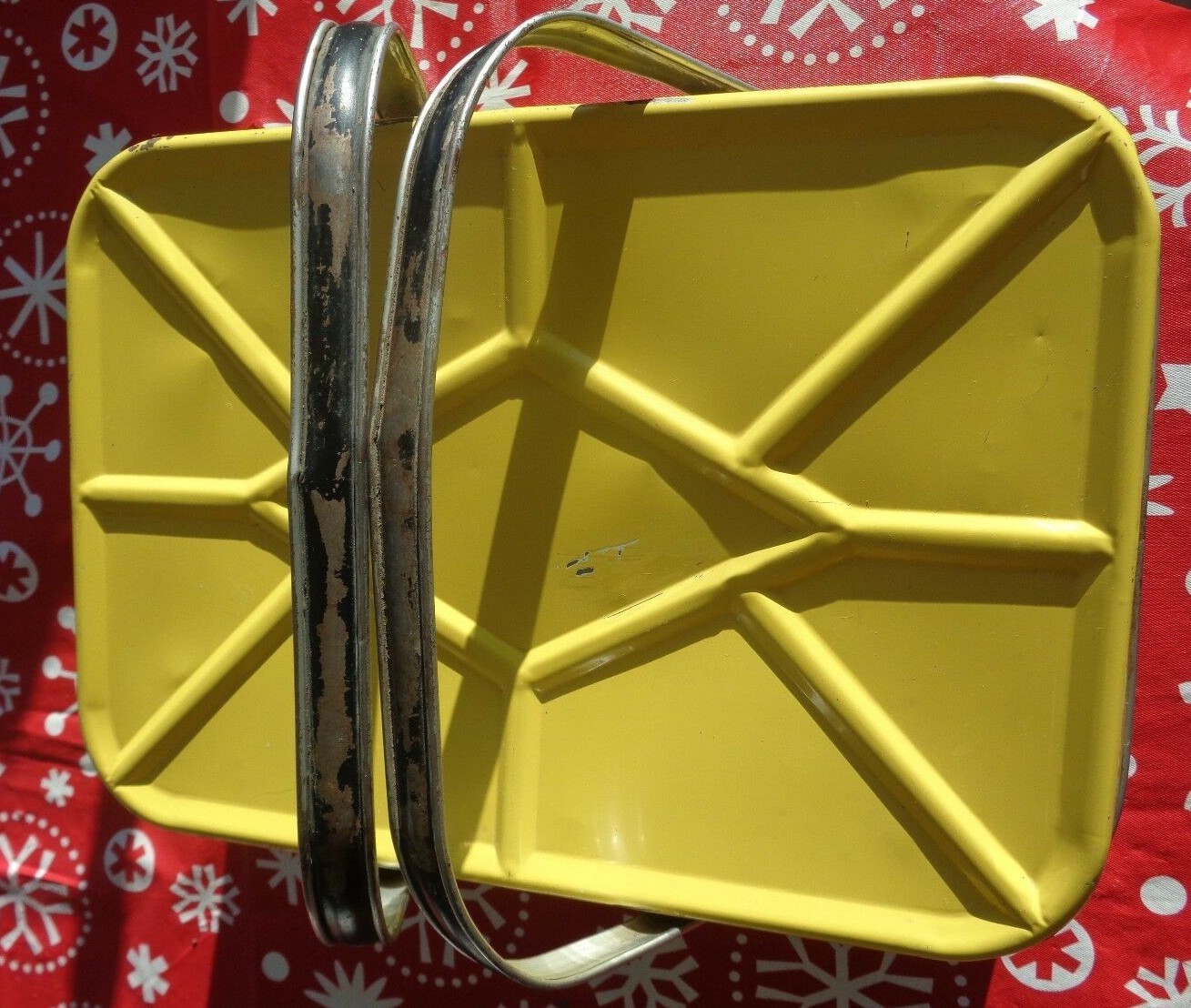 Vintage USA Retro Yellow Plaid Metal Picnic Basket W/Handles For Trailer/Kitchen