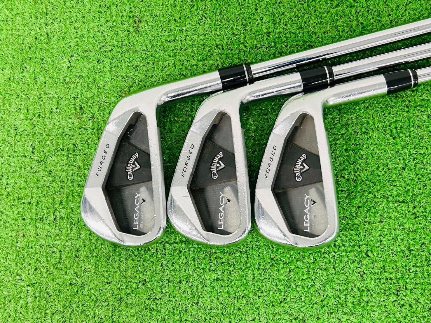 Callaway Legacy Black 2011 Forged Iron set 5-9+PW RH Dynamic Callaway Legacy Black 2011 Forged Iron set 5-9+PW RH Dynamic