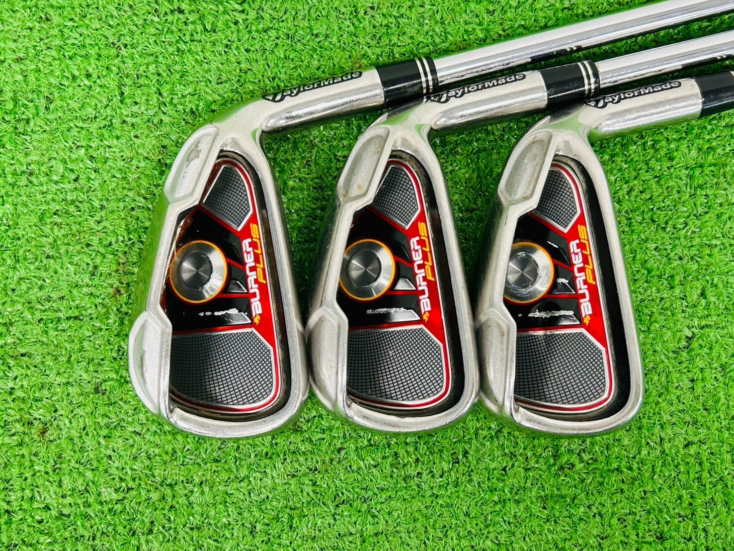 その他 Tayler Made BURNER PLUS TaylorMade Burner Plus Iron Set at InTheHoleGolf.com