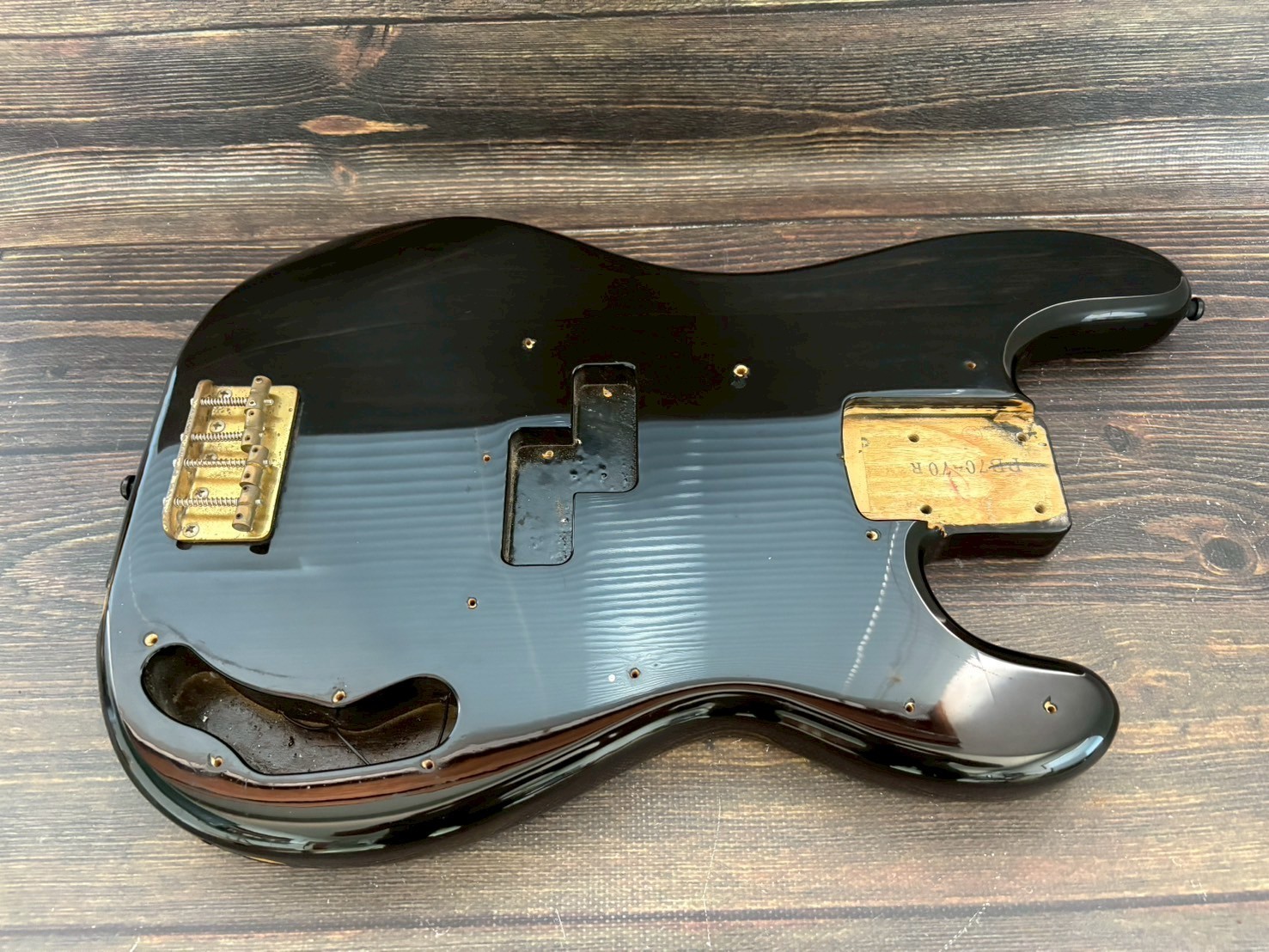 Fender PB70-US ASH オールラッカー　レリック Flat Eric's Bass & Guitar Collection: Fender PB70-US/ASH, as
