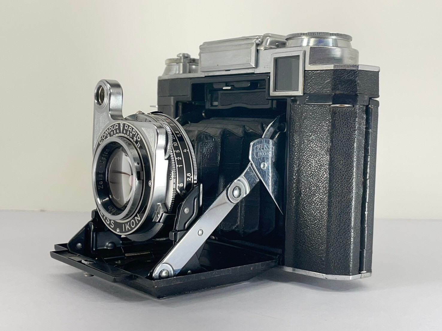 ★ZEISS IKON SUPER IKONTATessar 80 2.8 T* Zeiss Ikon Super Ikonta 533/16 w. 2.8/80mm Tessar T | JO GEIER