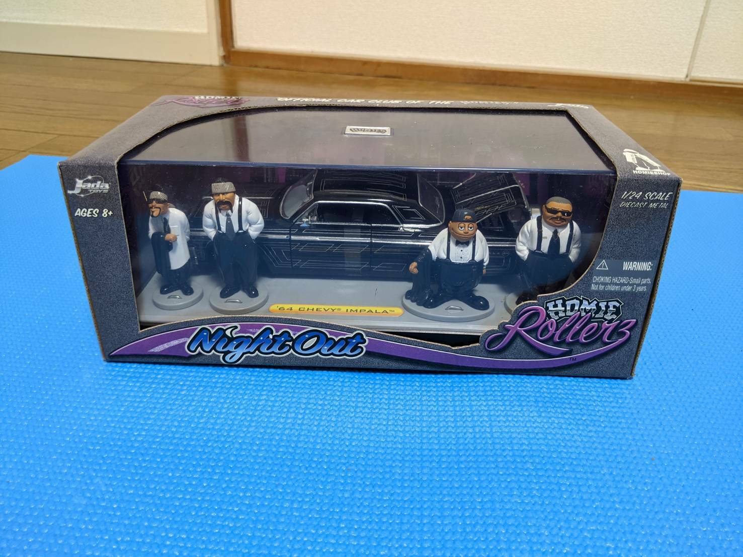 Jada Toys Homie Rollerz Night Out '64 Chevy Impala 1:24 Jada Toys Homie Rollerz Night Out '64 Chevy Impala 1:24