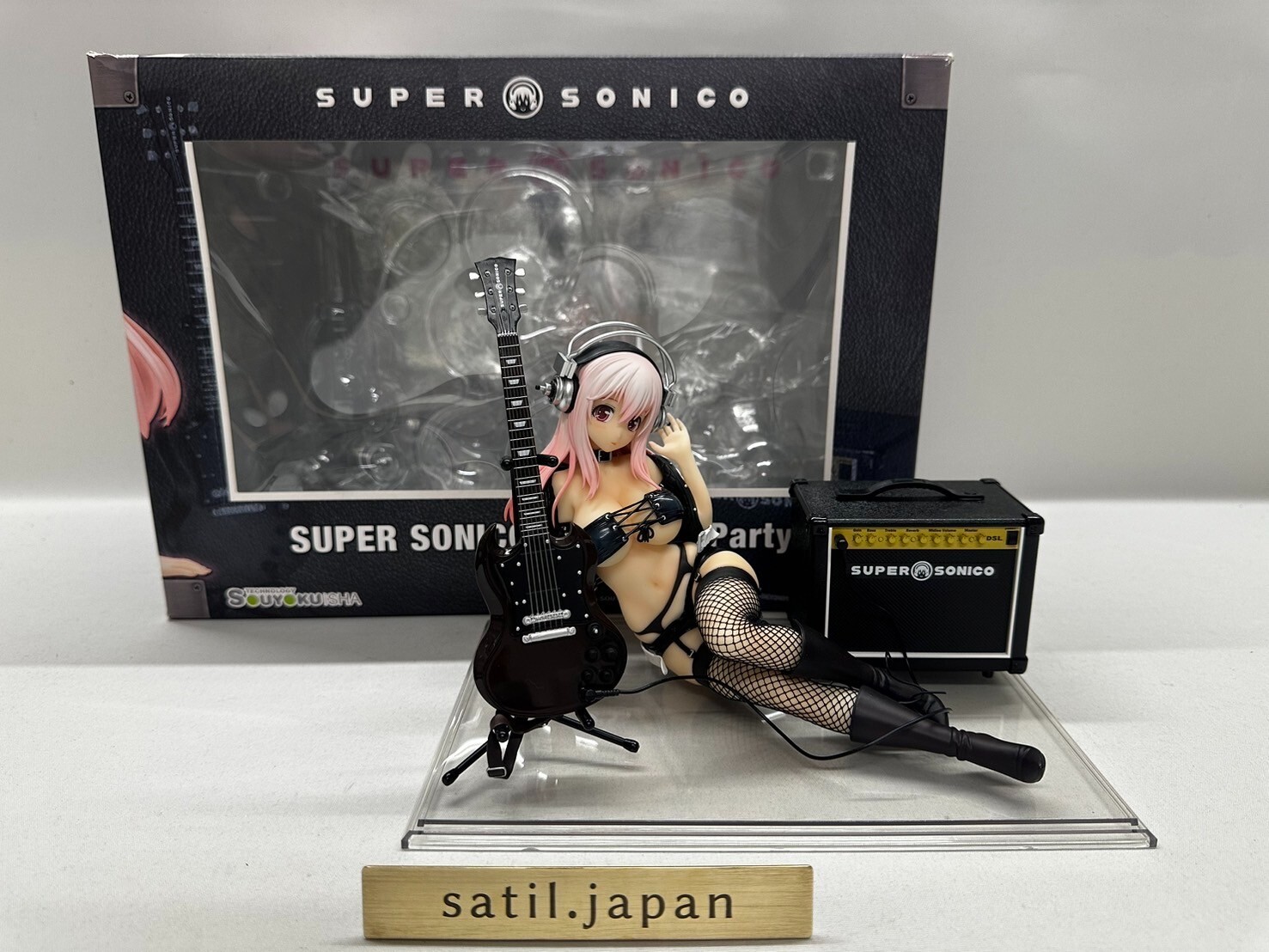 Super Sonico エレキギター フィギュア Super Sonico Figure Ichiban Kuji PUNK SONIC | eBay