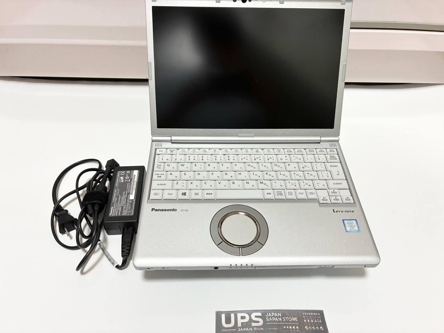 Panasonic Let's note CF-SV8 Intel Core i7 SSD 512GB RAM 16GB