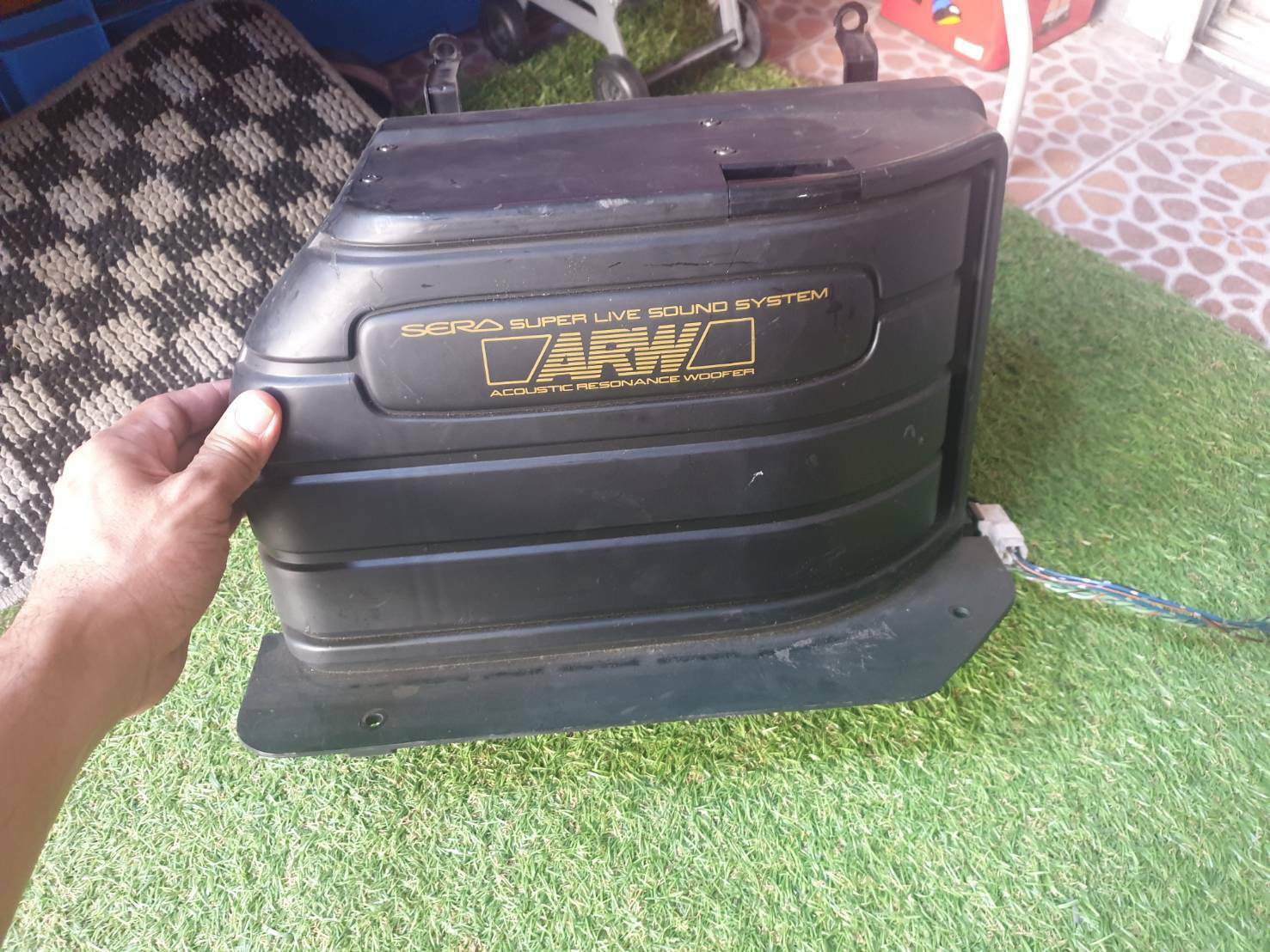 TOYOTA SERA Subwoofer box repaired Toyota Subwoofer Box Box-Can It 