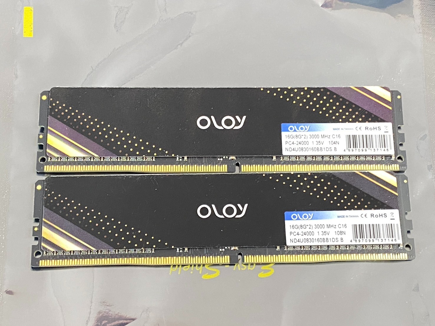 OLOy DDR4 2666Mhz （PC4-21300） 16GBx2枚 OLOy DDR4 2666Mhz （PC4-21300） 16GBx2枚 61SfETwd-dL._UF894