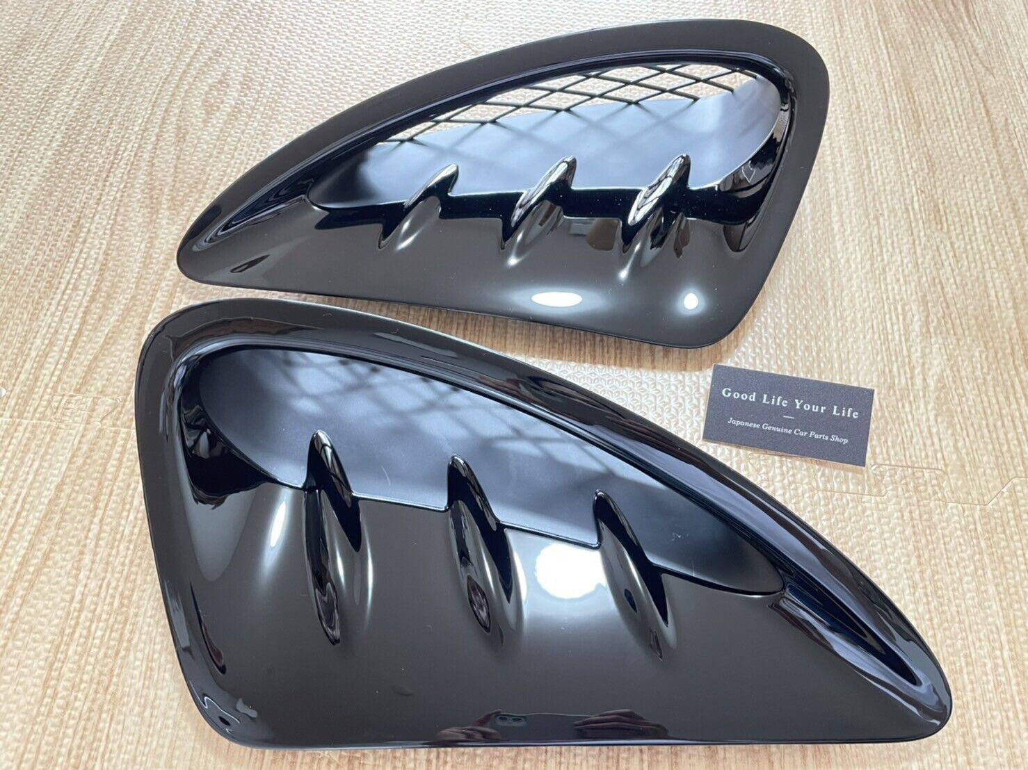 HATCH ハッチ　7+ LA Grey/Black 中古 HATCH ハッチ アイコニック7+ LA グレイブラック 「ダーク