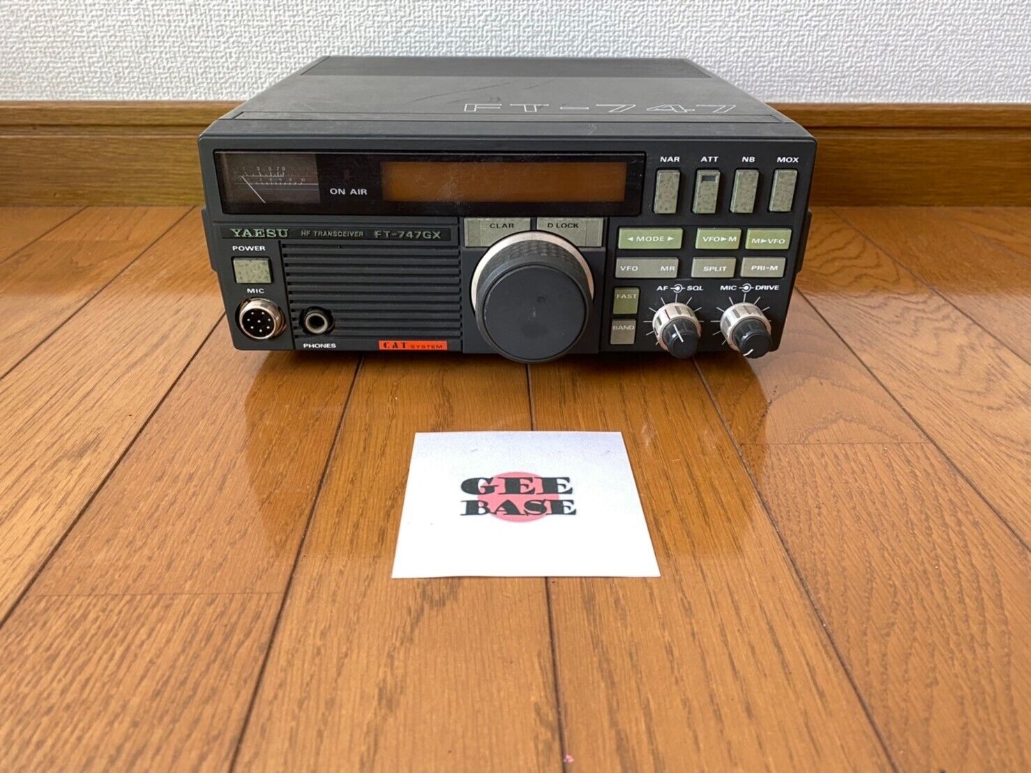 YAESU FT-747GX 1.8MHz-30MHz 100W Super Compact HF YAESU FT-747GX 1.8MHz-30MHz 100W Super Compact HF