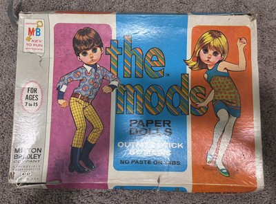 Authentic 1967 The Mods Original Paper Doll Set Lee Go-Go Dancing Dolls