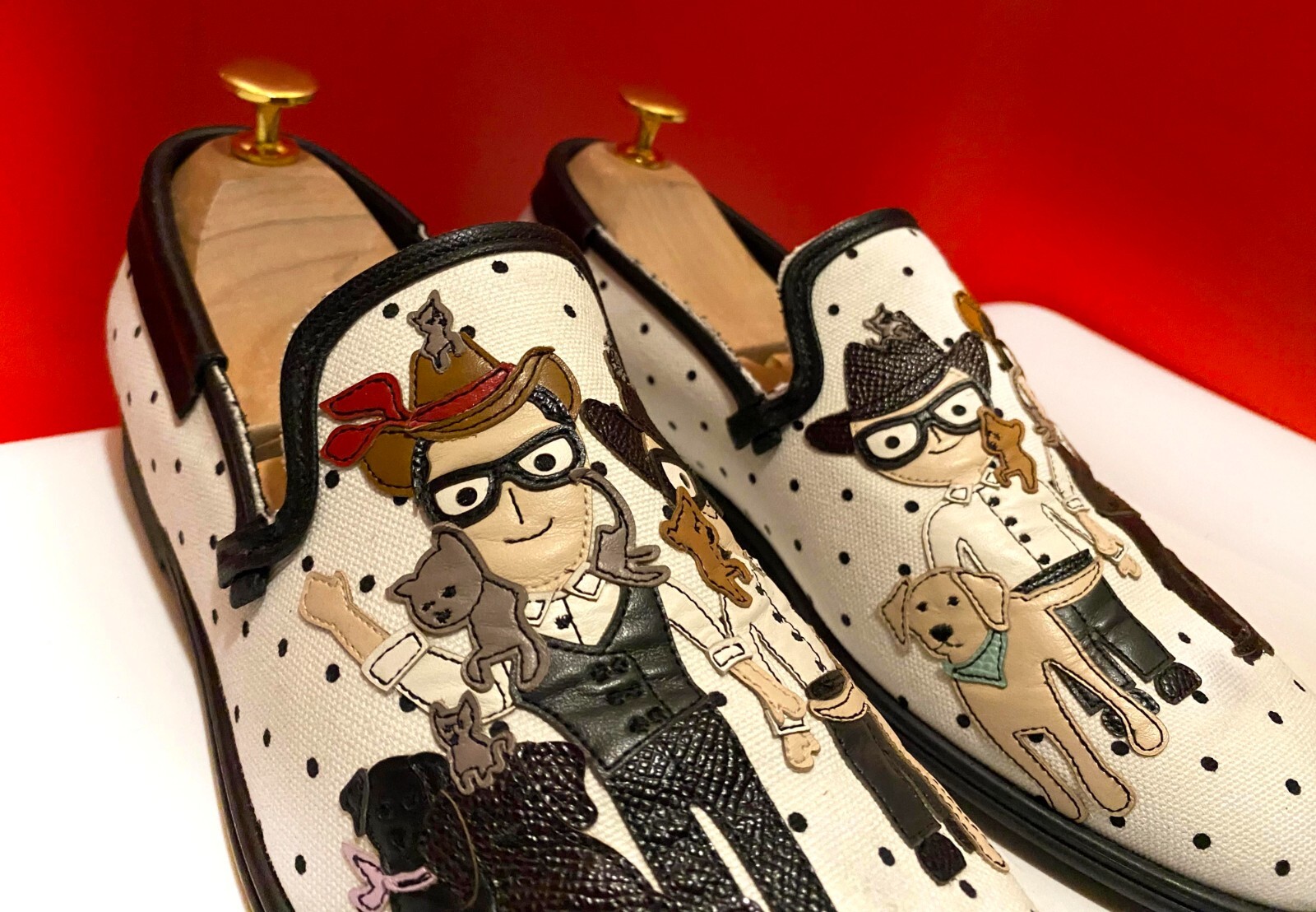 素敵★D&G ロゴ スニーカー $989.00 !! DOLCE GABBANA RARE FIND DESIGN SHOES MARKED SIZE