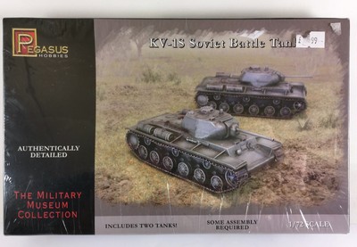 Pegasus Hobbies KV-1S Soviet Battle Tank Model Kit 1:72 Scale 7667