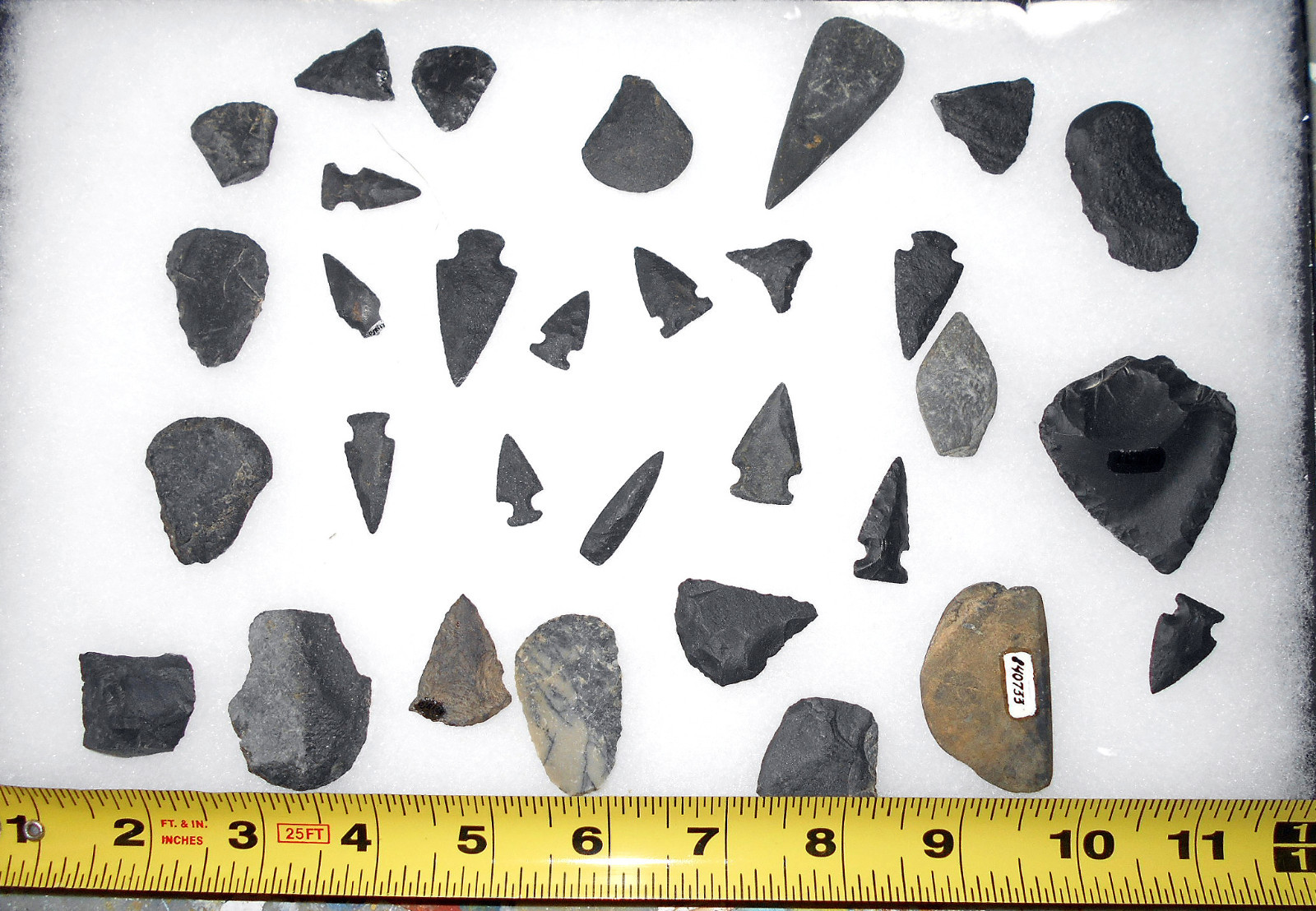 NORTH WEST COAST arrow heads and scrapers FINE ! group
