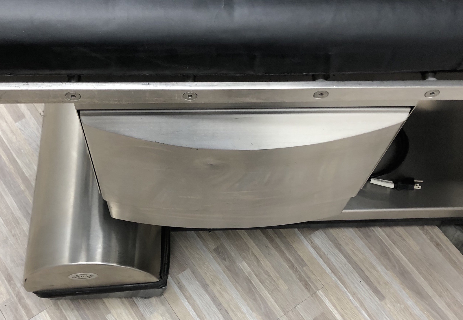 Stille ImageQ C-Arm Carbon Fiber Table With 2 Remotes - Tested -