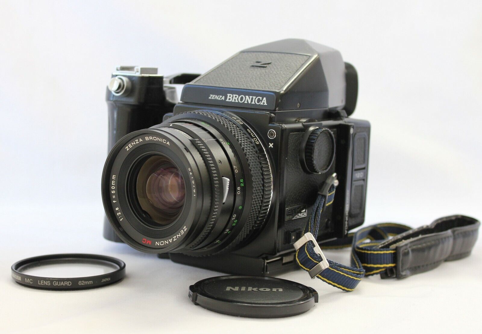 Zenza Bronica ETRS Prism Finder E 120 Back Speed Grip + Zenza Bronica ETRS Prism Finder E 120 Back Speed Grip +