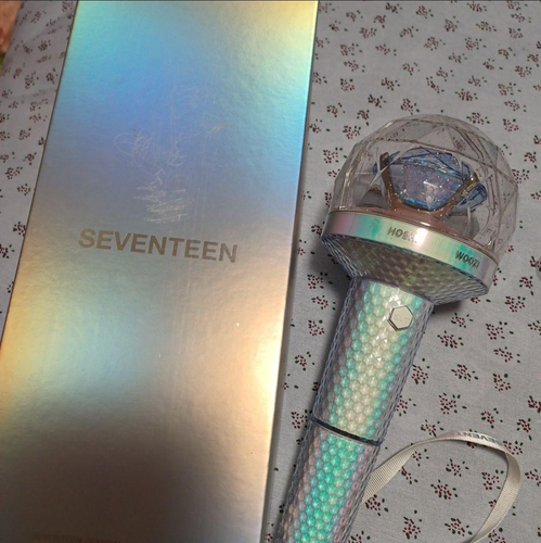 アイドルグッズ SEVENTEEN Official Light Stick ver.2 SEVENTEEN OFFICIAL LIGHT STICK VER. 2 - Music Plaza