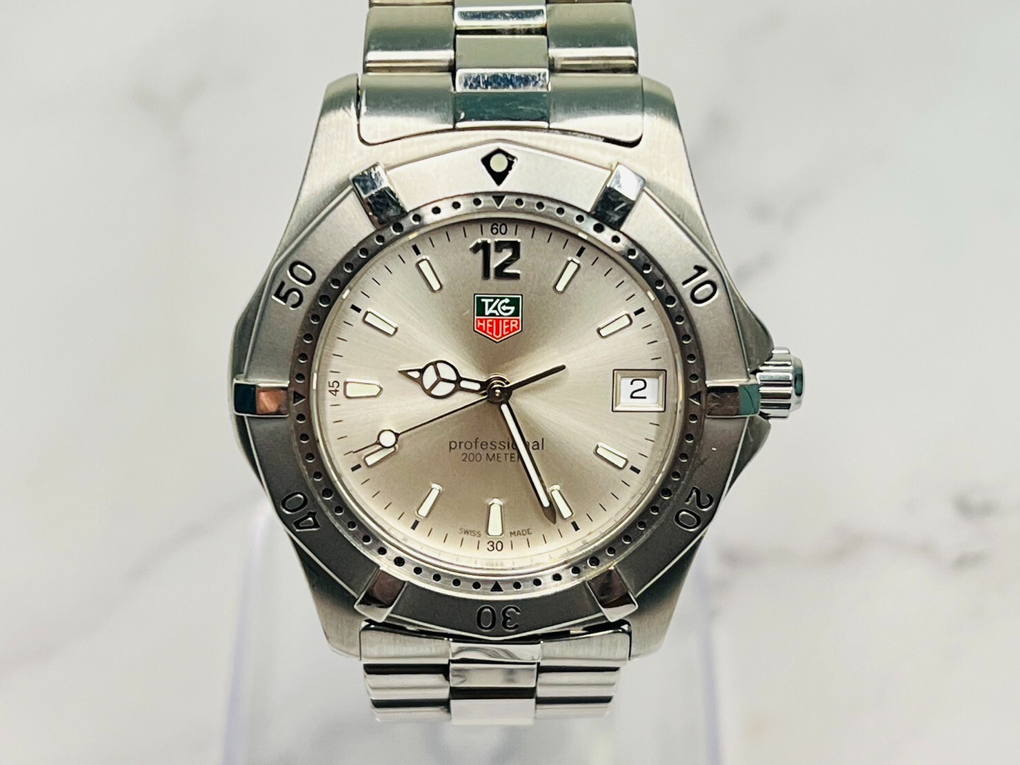 TAG HEUER 2000 WK1112 Professional 200m Silver dial Men's TAG HEUER 2000 WK1112 Professional 200m Silver dial Men's