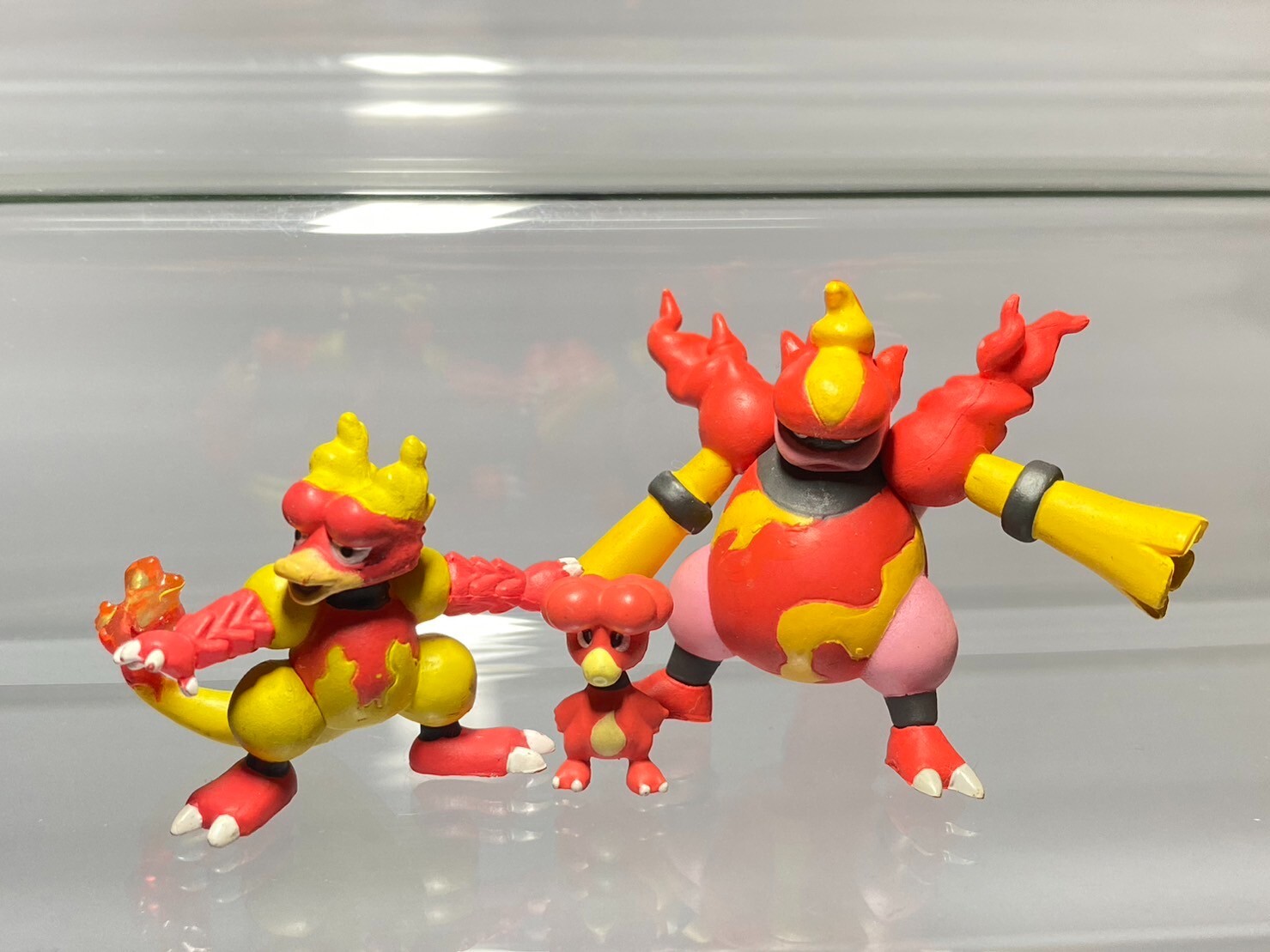 Magmar Magby Magmotar Pokemon monster Zukan 1/40 Gashapon