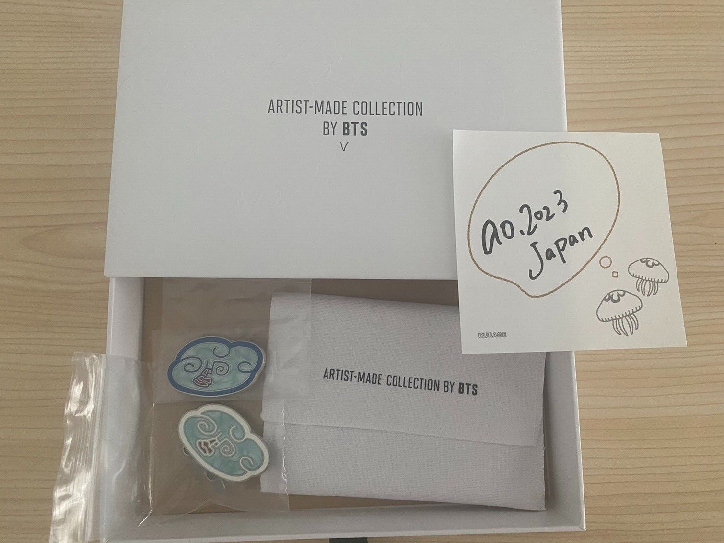 BTS V TETE BROOCH SET (CLOUD DROPS) ARTIST-MADE COLLECTION