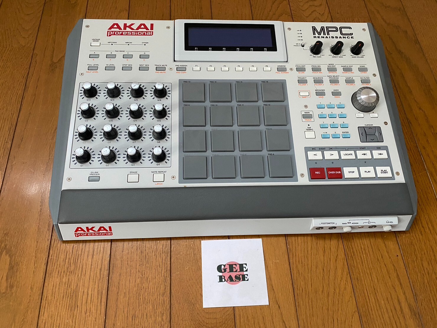 AKAI MPC RENAISSANCE Samplers Sequencers Professional MIDI AKAI MPC RENAISSANCE Samplers Sequencers Professional MIDI