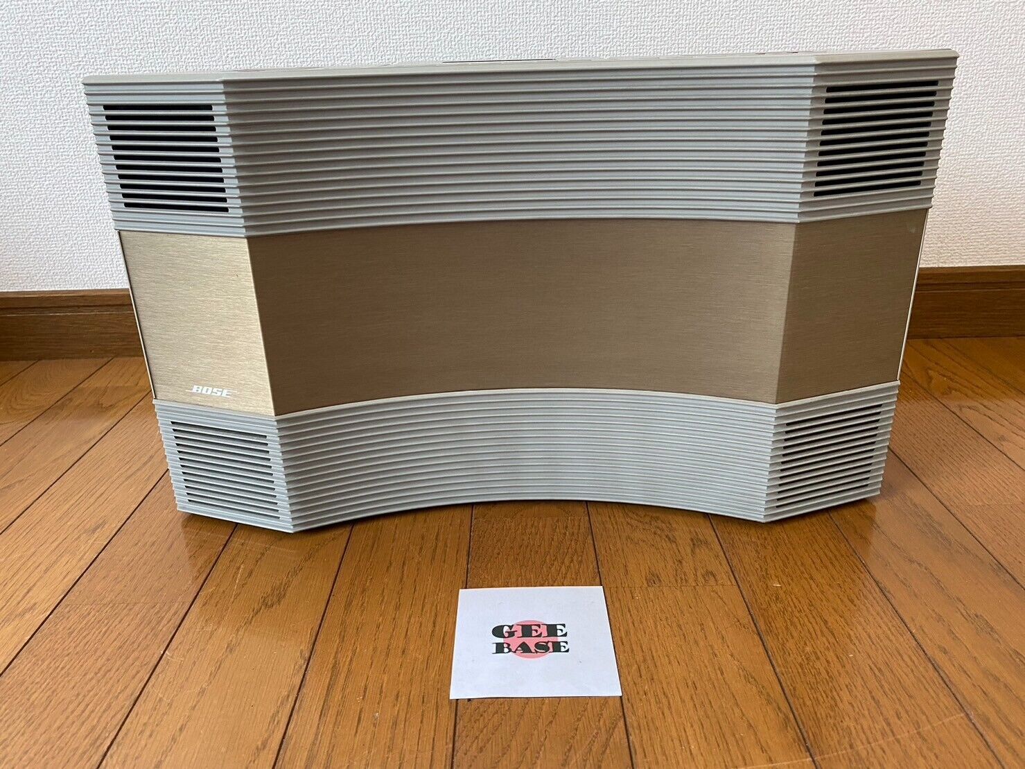 Bose AW-1 Acoustic Wave Stereo Music System Model AM/FM Bose AW-1 Acoustic Wave Stereo Music System Model AM/FM