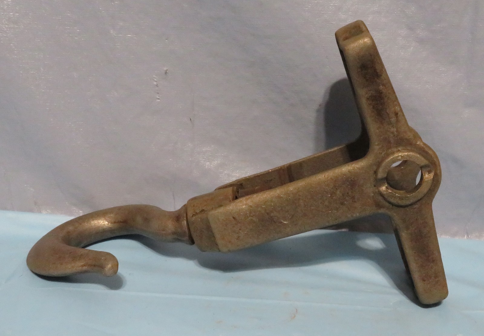 Vintage Industrial Machine Age Swivel Chain Fall Hook Steampunk Art Lamp Part