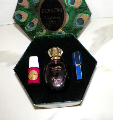 VTG CHRISTIAN DIOR 3 PC GIFT SET EAU DE COLOGNE 3.4 FL OZ LIPSTICK & NAIL POLISH
