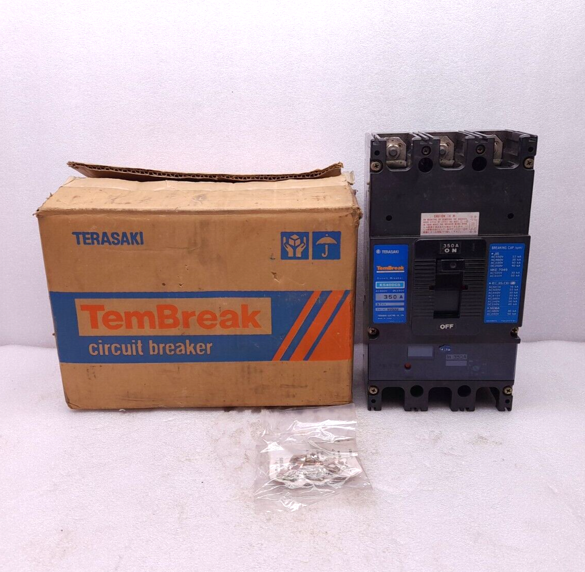 Terasaki XS400CS Tembreak Circuit Breaker 350A 3P AC600V Terasaki XS400CS Tembreak Circuit Breaker 350A 3P AC600V