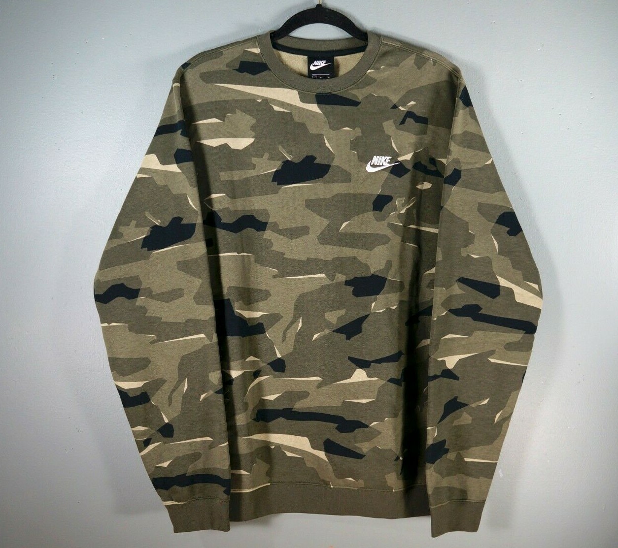 New Nike Sportswear Club Camouflage Camo Crew Sweatshirt Men's Sz L AJ2107-325