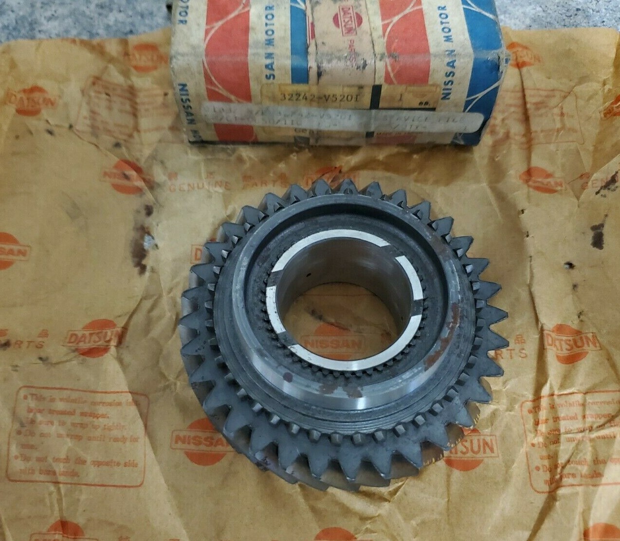 こは　ページ 84-89 Nissan 300zx Z31 Turbo Borg Warner T5 Manual Shift