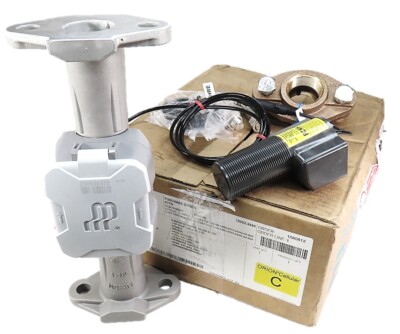 Badger E-Series Ultrasonic 1-1/2'' w/ Orion Cellular 131347332 LCD Flow Meter NIB