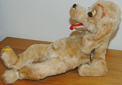 VINTAGE 6-ACTION WIND-UP TOY, SLEEPING SNORING DOG, BEE on TOE, Made in JAPAN