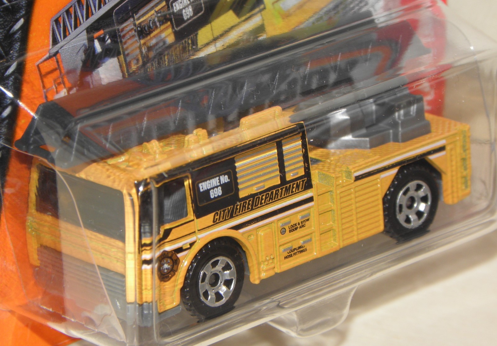 Matchbox FLAME TAMER gelb-schwarz US-Feuerwehr Drehleiter DVN83 66125 K28 NEU