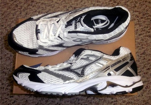 Mizuno WAVE REBELLION FLASH ホワイト/グレー MIZUNO Wave Rebellion Flash 2 J1GC2435 01 White Black Gray