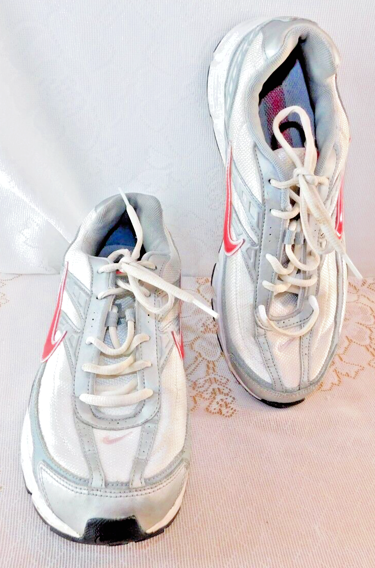 [NIKE]Women's Initiator(送料込み) Amazon.com: NIKE WMNS NIKE INITIATOR (WOMENS) - 11