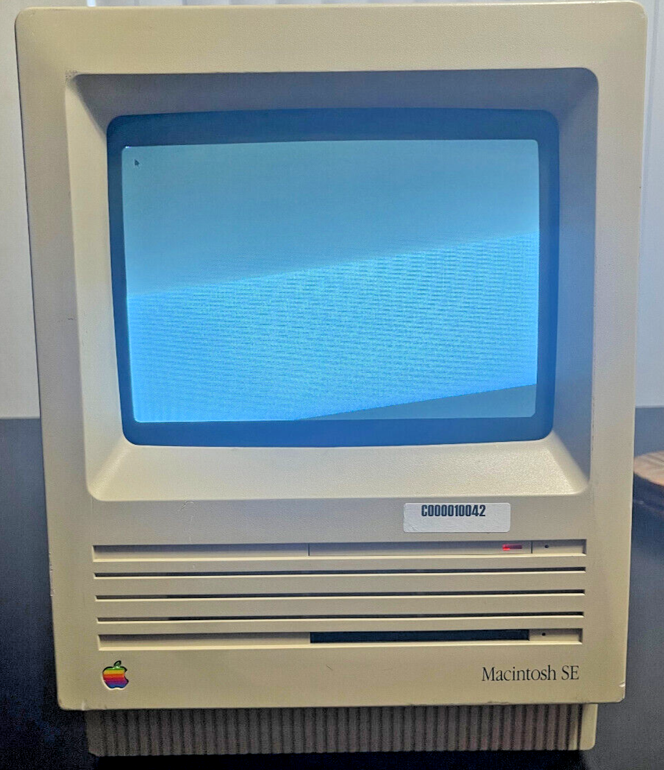 Macintosh SE/30 1991年7月製 最終ロット Macintosh SE/30 1991年7月製 最終ロット Macintosh SE/30