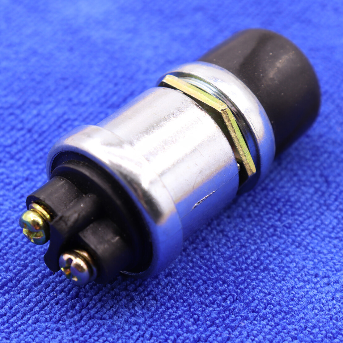 Universal Waterproof Momentary Ignition Switch Push Starter Button 60/