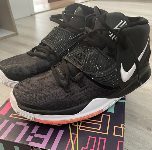 Kyrie Nike BLACK WHITE NOIR BLANC 7. UK 6 BR 38 cm 25 EUR 40