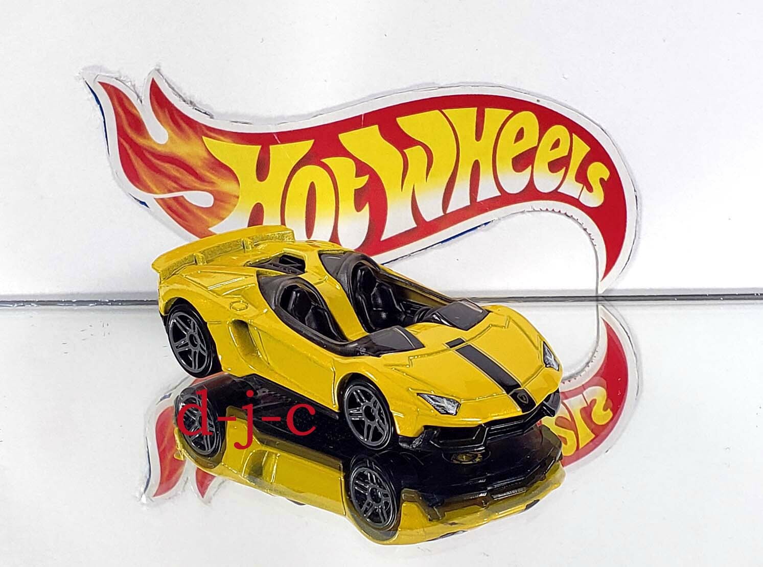 2021 Hot Wheels Multi-Pack Exclusive Lamborghini Aventador J