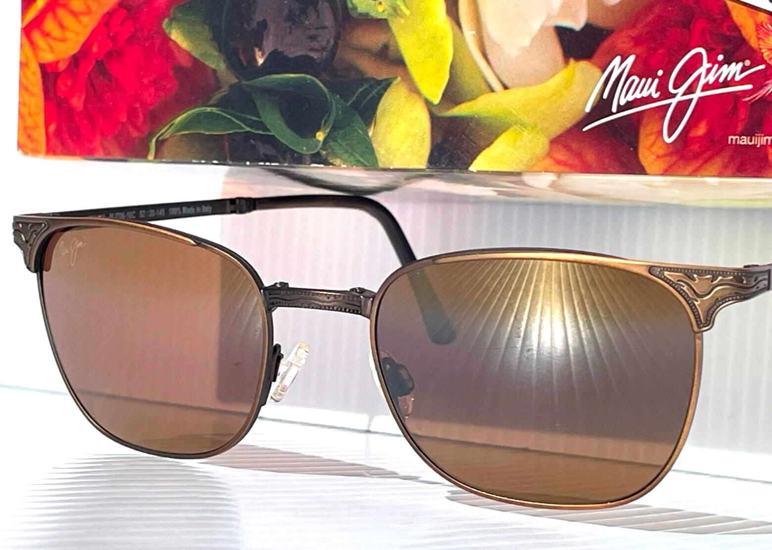 Pre-owned Maui Jim Stillwater Gold Engraved Polarized Bronze Folding Sunglass H706-16c In Brown